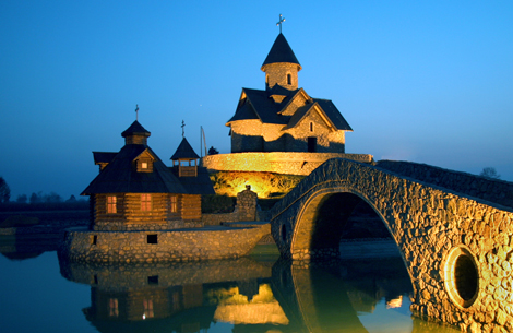 <b>SPECIAL VENUES - Bosnia and Herzegovina</b><br> Crossed cultures and religions provide unforgettable experiences in Bosnia and Herzegovina