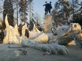 Ledeni Zmaj u Bijelom Polju Ledeni Zmaj - Bijelo Polje