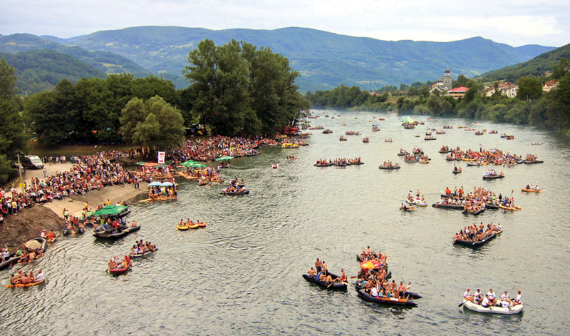 regata na drini