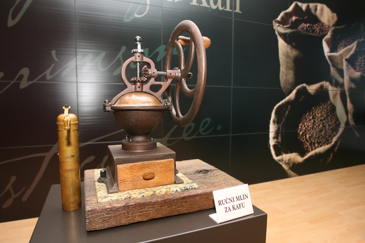 Donkafa Muzej, rucni mlin za kafu