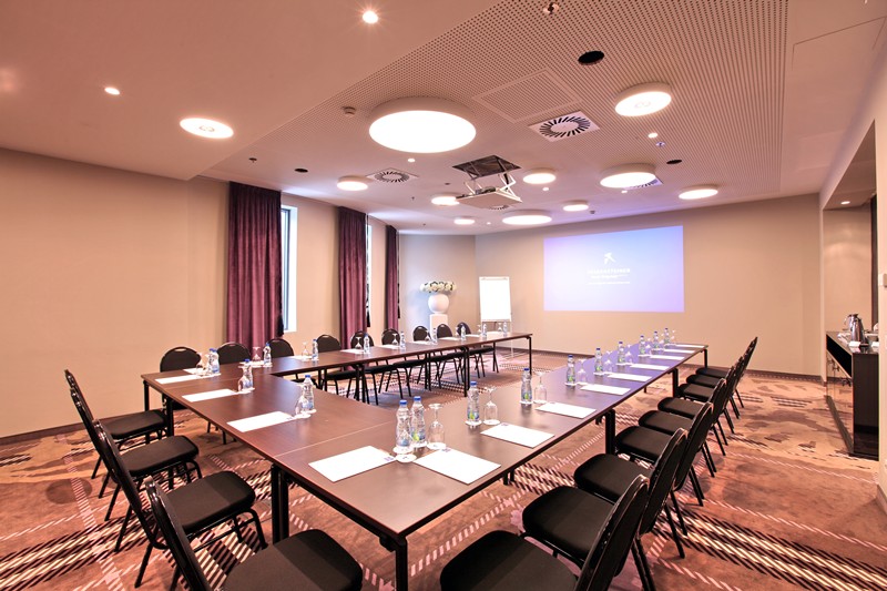 Falkensteiner Hotel Belgrade - meeting room Falkensteiner Hotel Belgrade - meeting room